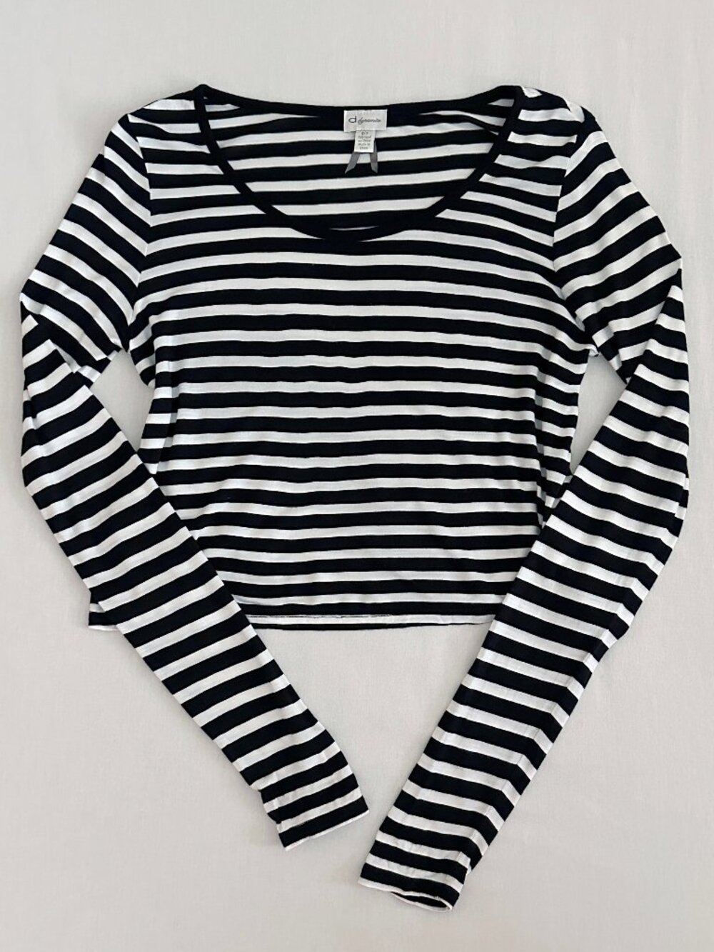 Striped Long-Sleeve Scoop Neckline Shirt Black And White Stripes Top - Size XS/S